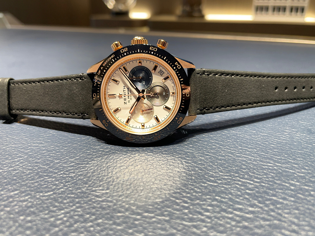 秋のファッションにもよく合う？ローズゴールド×ブラックレザーストラップの『クロノマスター スポーツ』 - CHRONOMASTER ｜IMG_8581 