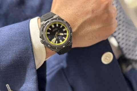 実機写真あり！過酷な海にも、街にも映えるダイバーズウォッチ