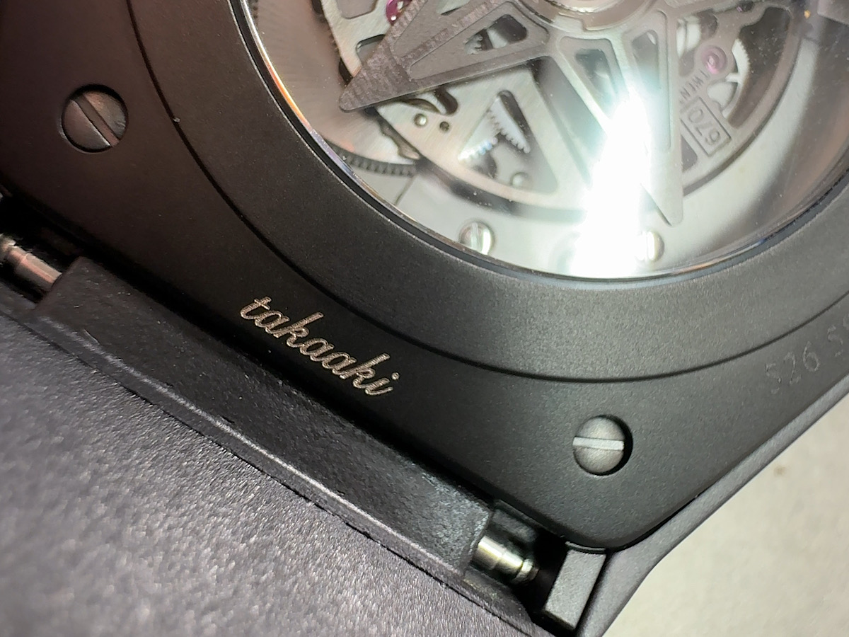 【ゼニス】世界にひとつだけの特別な時計に。裏蓋への刻印サービスのご案内 - ストラップ/メンテナンス お客様 ご案内 |IMG_1428