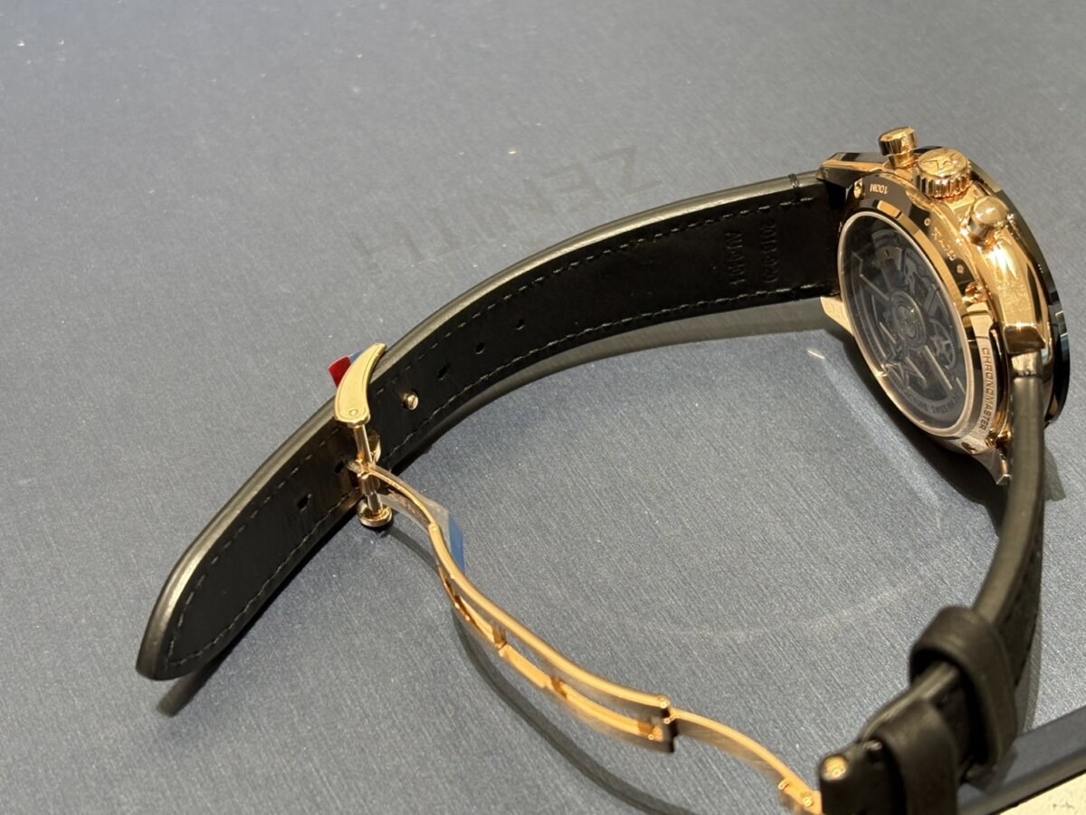 ゼニス「クロノマスタースポーツ ゴールドの魅力に迫る！デザインと機能性の融合」 - CHRONOMASTER ｜S__90071181 