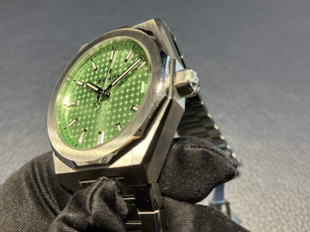 手首サイズにぴったり！36㎜サイズのさわやかカラー文字盤 デファイスカイライン - DEFY ｜IMG_0377-rotated 