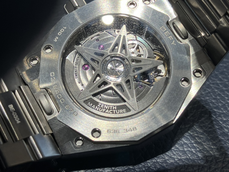 手首サイズにぴったり！36㎜サイズのさわやかカラー文字盤 デファイスカイライン - DEFY ｜IMG_0378 