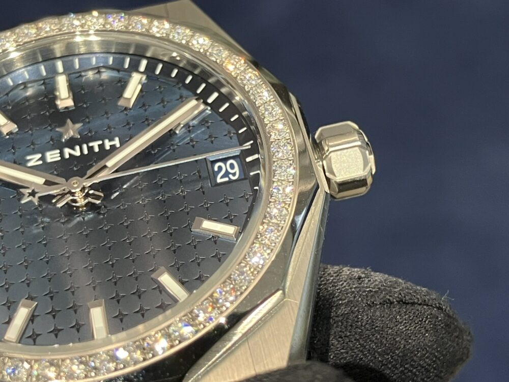 ベゼルに輝く52個のダイヤモンドがすごくきれいな36㎜サイズのデファイ！デファイスカイライン。 - DEFY ｜IMG_0395-rotated 