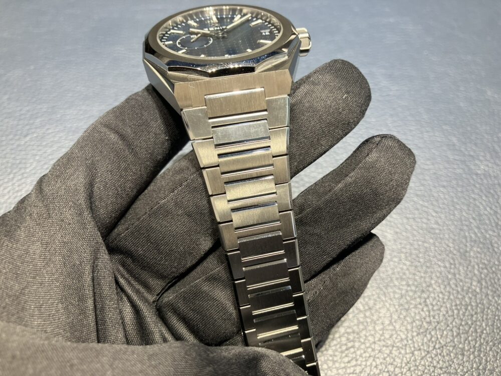 人気のブルー文字盤が入荷しました。デファイスカイライン - DEFY |IMG_0464-rotated