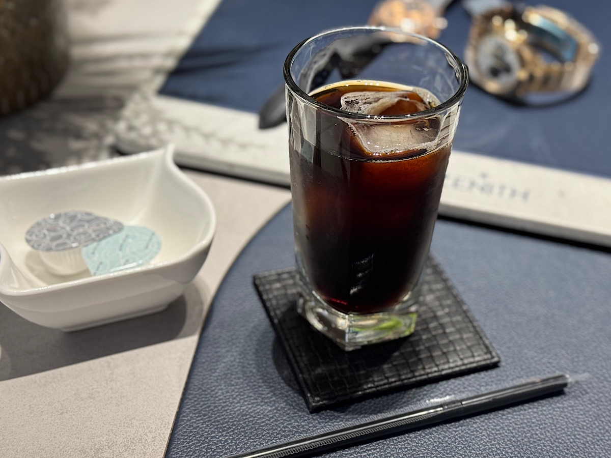 【ゼニス】メタルブレスレット洗浄サービスのご案内 - ストラップ／メンテナンス ご案内 ｜IMG_2141 