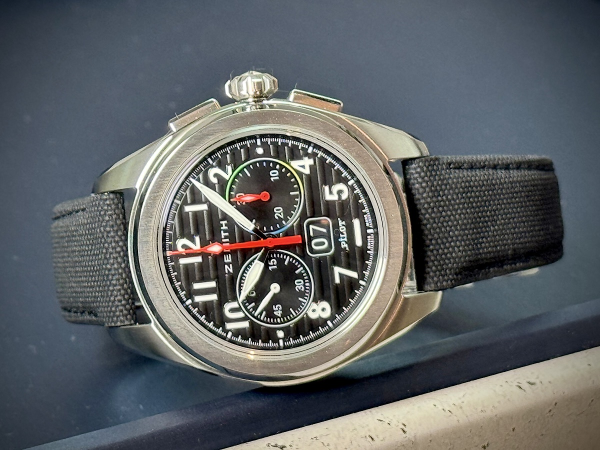 伝説の“レインボー フライバック”の系譜を継ぐ『パイロット ビッグデイト フライバック』 - PILOT ｜IMG_2940-1 