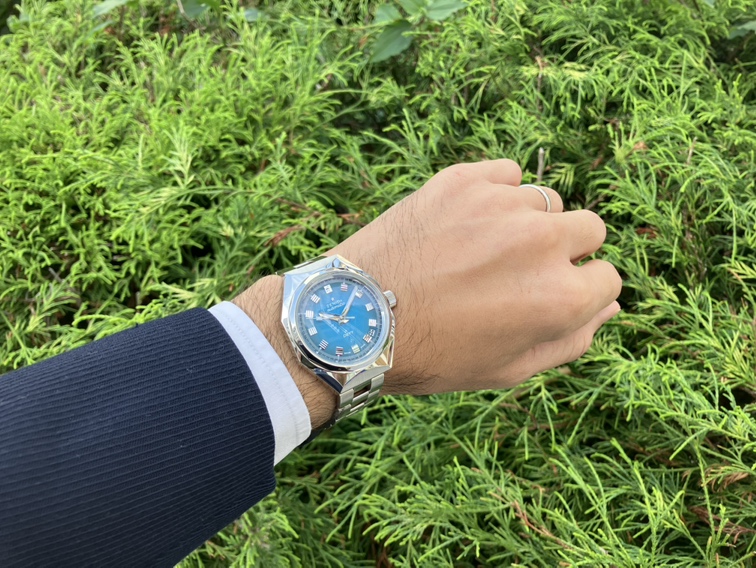 限定の爽やかカラー！ターコイズのグラデーション文字盤が買えるのはゼニスブティックだけです。デファイ リバイバル A3690 - その他 ｜IMG_0496 