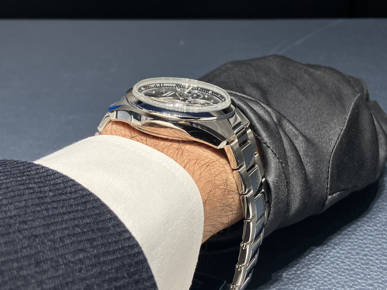 ゼニスと言えばオープン!長年続くアイコニックデザインが39㎜で新たに誕生しさらに支持が高まっています。クロノマスターオープン - CHRONOMASTER |IMG_0522