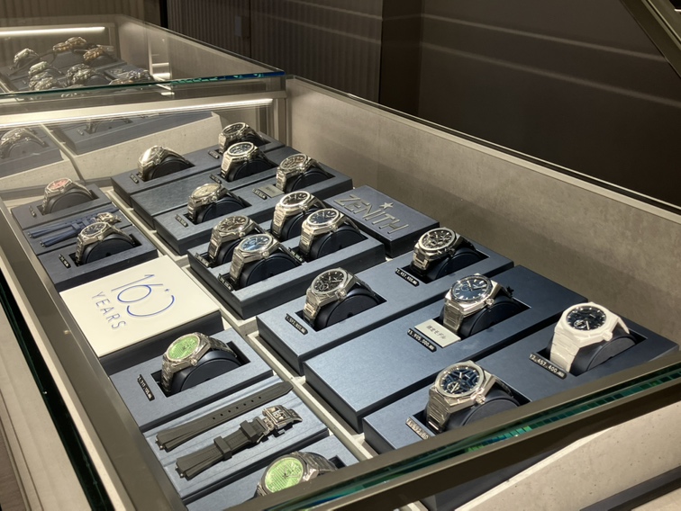 2025年11月29日(土)から12月26日(金)まで『ゼニス ホリデーフェア』を開催します! - ご案内 |IMG_0642