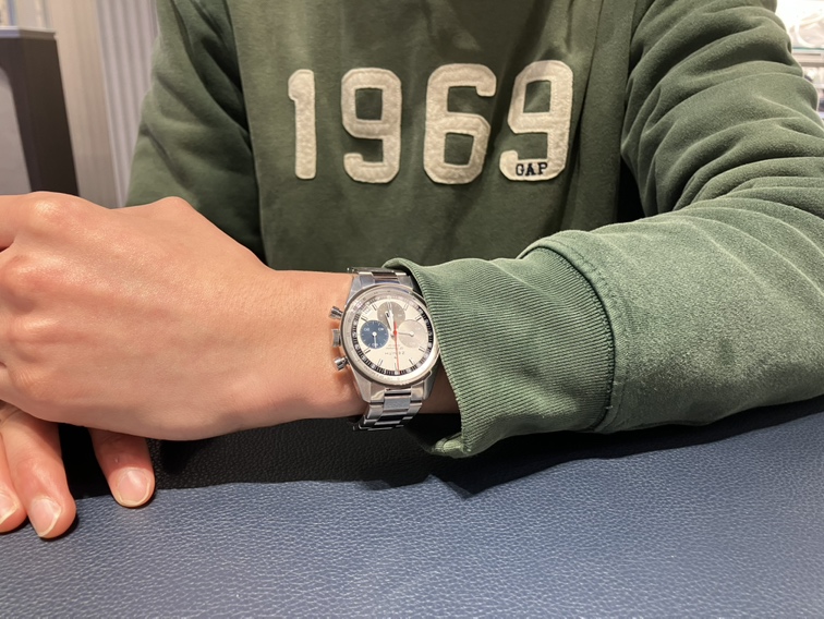 1969年オリジナルデザインの復刻モデル。クロノマスターオリジナルH様ご購入有難うございました。 - CHRONOMASTER お客様 |IMG_0717