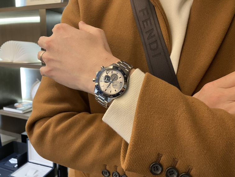 ゼニスブティックだけの特別カラー。クロノマスタースポーツブティック限定、T.F様ご購入有難うございました。 - CHRONOMASTER お客様 |IMG_0750