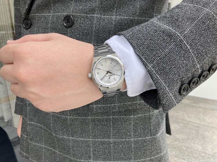 シルバー文字盤が新たに仲間入り。2026年新作デファイスカイライン36㎜ - DEFY ｜IMG_3506 