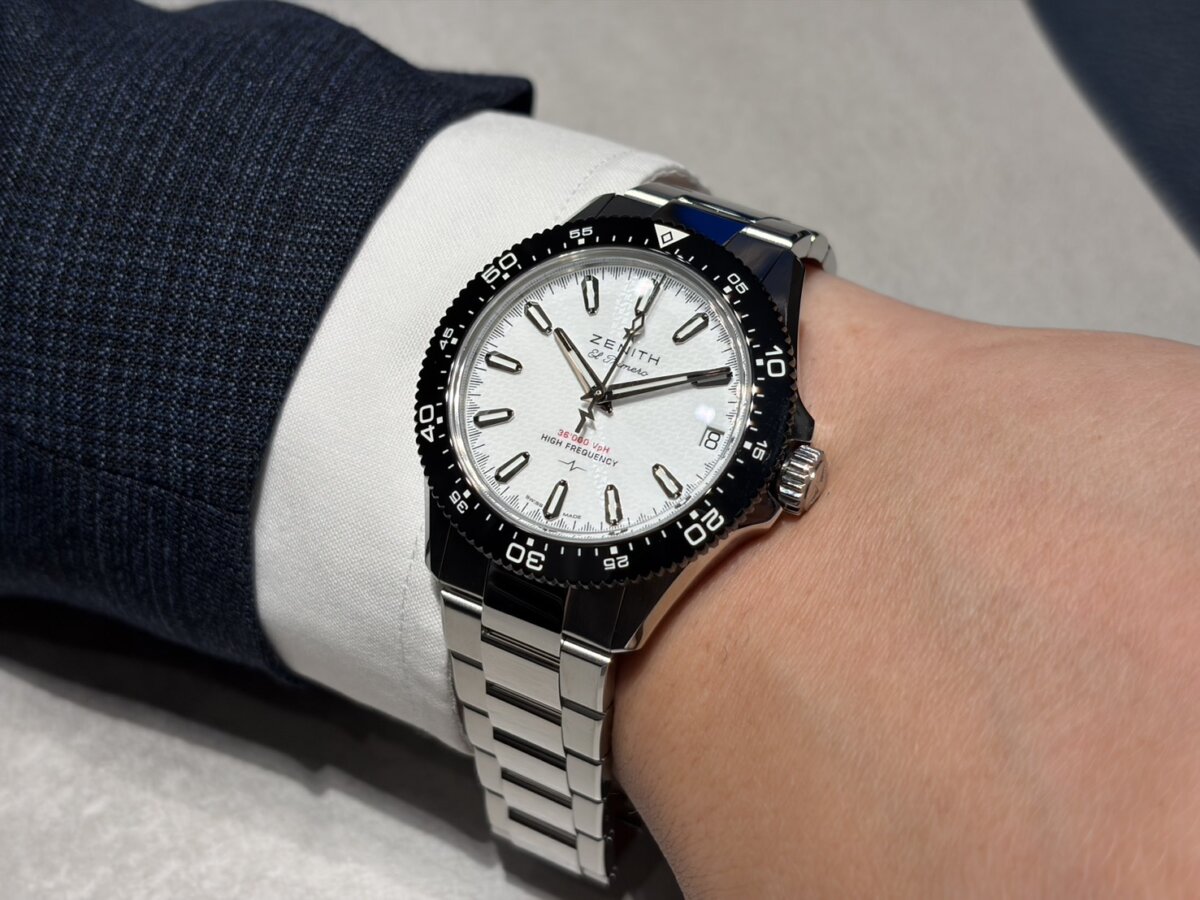 ゼニス「クロノマスター ソロ スポーツ」実機レビュー 40mmケースの着け心地と魅力 - CHRONOMASTER |S__110059545_0