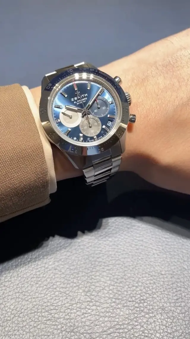 クロノマスター スポーツ ブルー
品番 03.3114.3600/51.M3100
価格 ¥1,485,000 （税込）

ゼニスが大切にするブルーカラー。
光の屈折が文字盤の美しさを際立たせます✨
記:長野

#ゼニス #zenith #elprimero #zenithboutiqueosaka #zenithwatches #ゼニスブティック大阪 #クロノグラフ