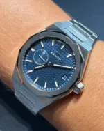 サンレイ仕上げのブラウン文字盤が綺麗なゼニス ヘリテージ146